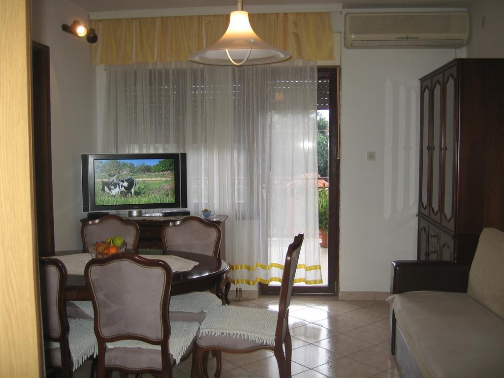 Apartments Nino Seget Vranjica Δωμάτιο φωτογραφία